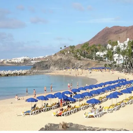 Beautiful And Luxurious With Heated Pool And Free Wi-fi In Playa Blanca. * Коста Бланка