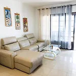빌라 Beautiful And Luxurious With Heated Pool And Free Wi-fi In Playa Blanca.